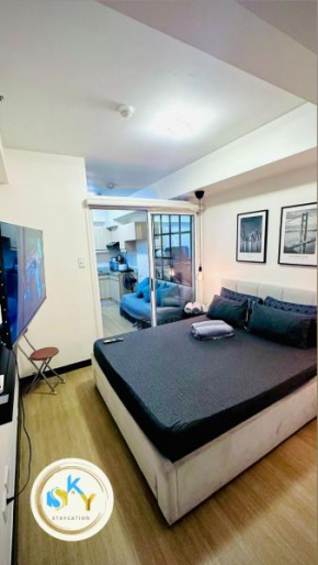 1BR Condo Unit at Celandine Condominium Near Ayala Cloverleaf Mall